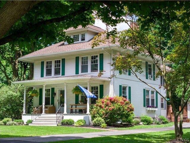 House for sale in New York