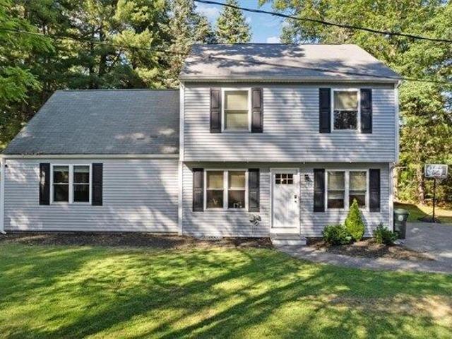 House for sale in Smithfield, Rhode Island