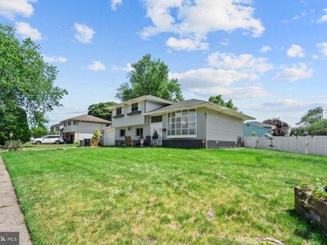 House for sale in Turnersville, New Jersey
