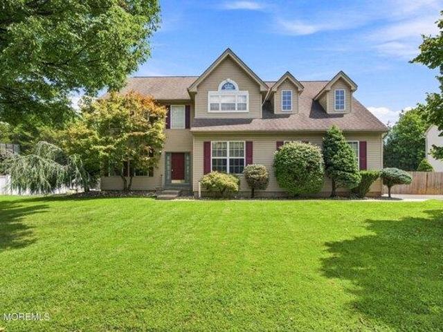 House for sale in Kendall Park, New Jersey