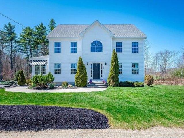 House for sale in New Hampshire