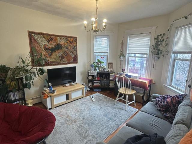 House for rent in Somerville, Middlesex County