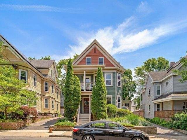 Condo for sale in Somerville, Massachusetts