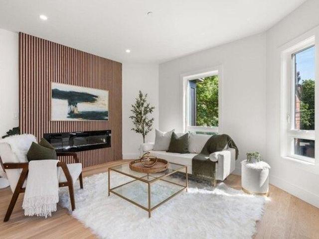 Condo for sale in Winter Hill, Somerville, Massachusetts, Somerville