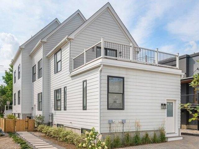 House for sale in East Somerville, Somerville