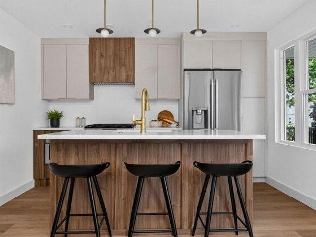 Condo for sale in Winter Hill, Somerville, Massachusetts, Somerville