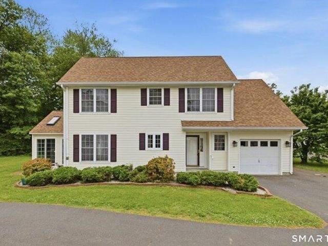Condo for sale in South Windsor, Connecticut