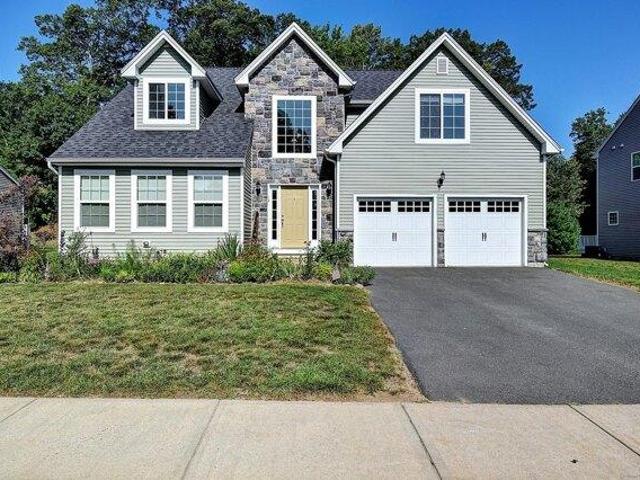 House for sale in South Windsor, Connecticut