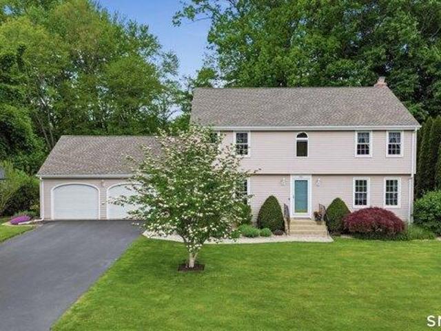 House for sale in South Windsor, Connecticut