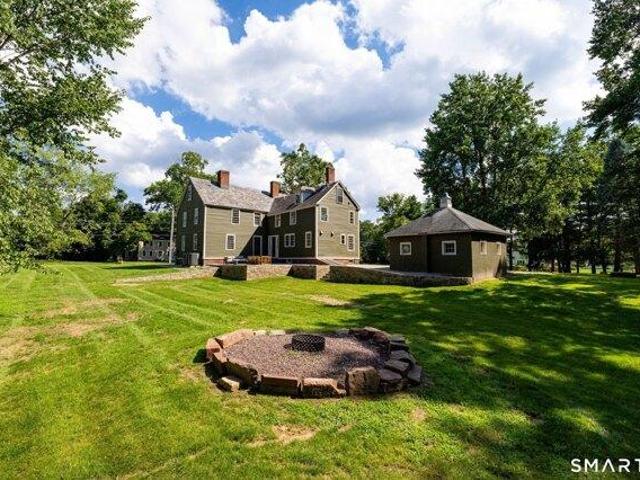 House for sale in South Windsor, Connecticut
