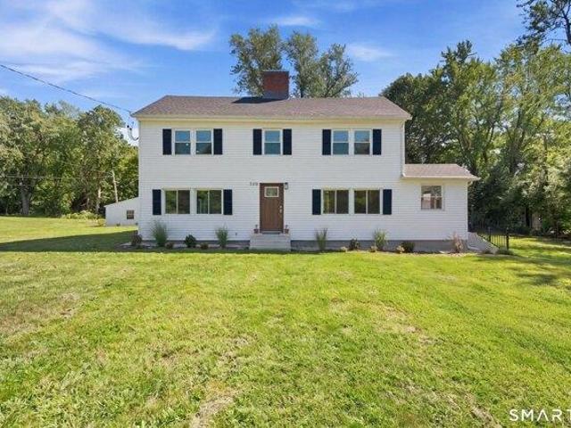 House for sale in Farnhams, South Windsor