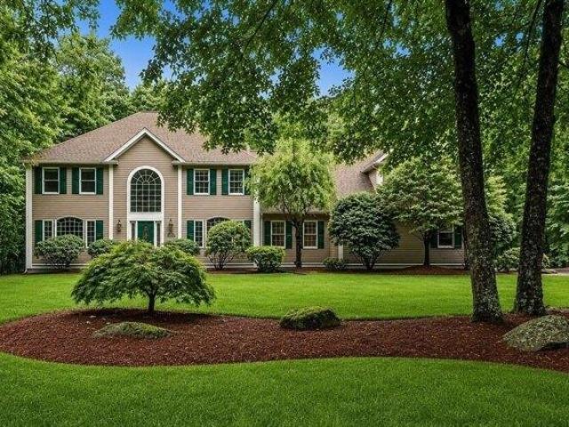House for sale in Southborough, Massachusetts