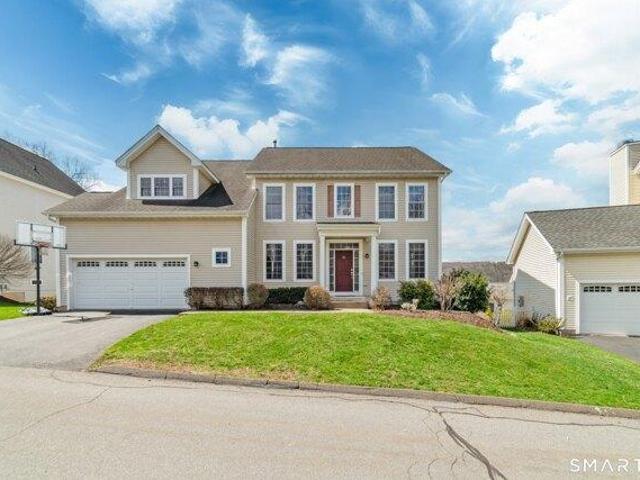 House for sale in Southbury, Connecticut