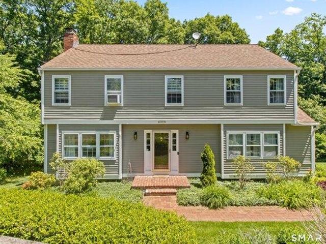 House for sale in Southbury, Connecticut