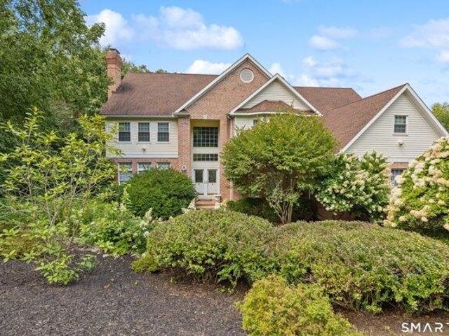 House for sale in Southbury, Connecticut