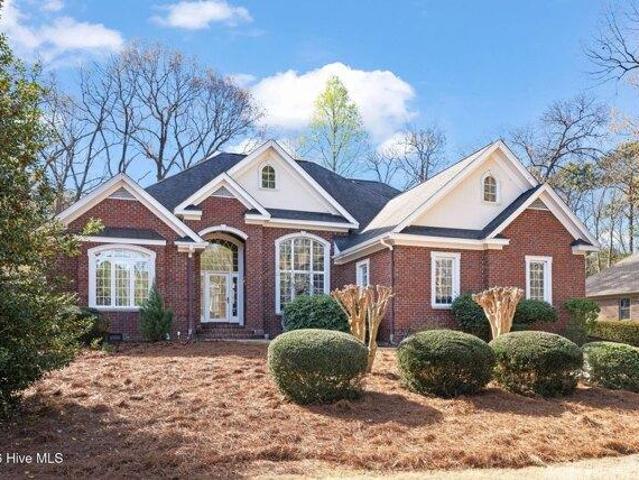 House for sale in Southern Pines, North Carolina