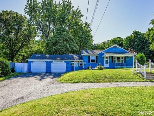 House for sale in Southington, Connecticut
