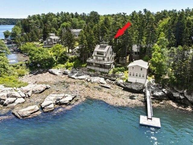 House for sale in Southport, Maine