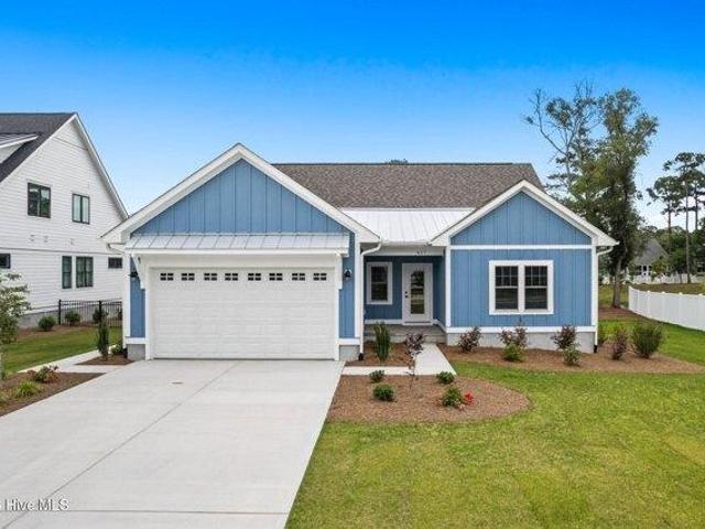 House for sale in Southport, North Carolina