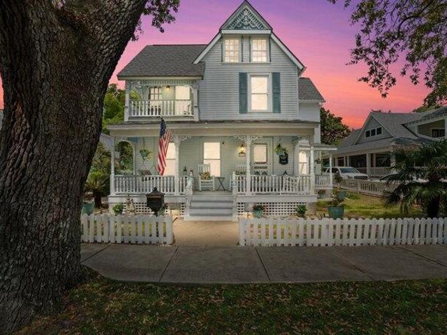 House for sale in Southport, North Carolina