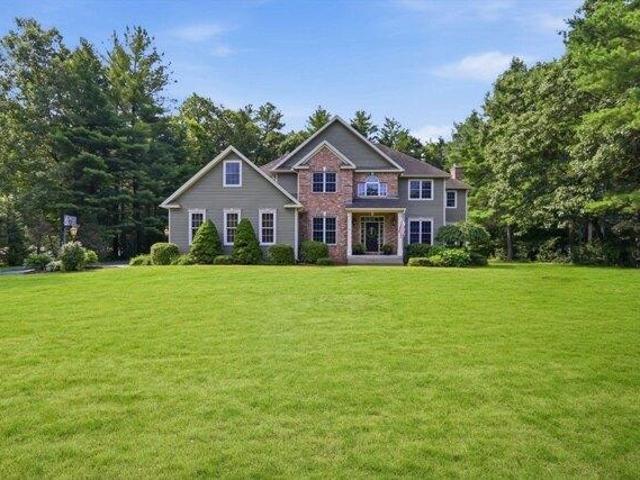 House for sale in Hampden, Massachusetts