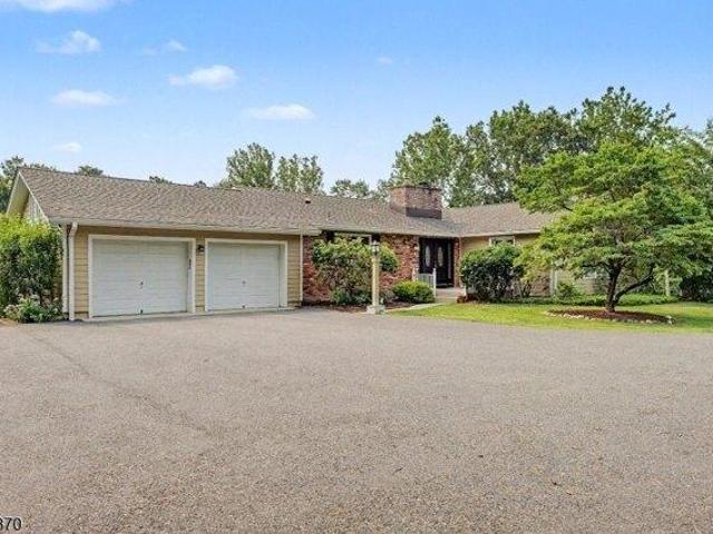 House for sale in Sparta, New Jersey