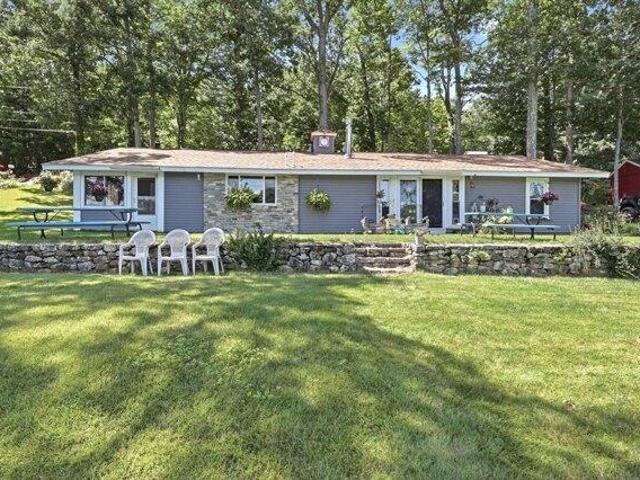 House for sale in Spencer, Massachusetts