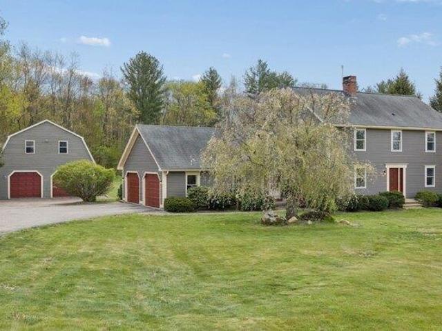 House for sale in Spencer, Massachusetts