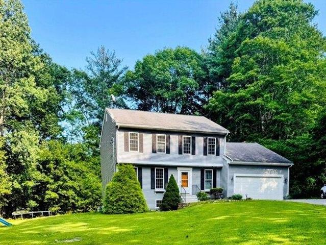 House for sale in Spencer, Massachusetts