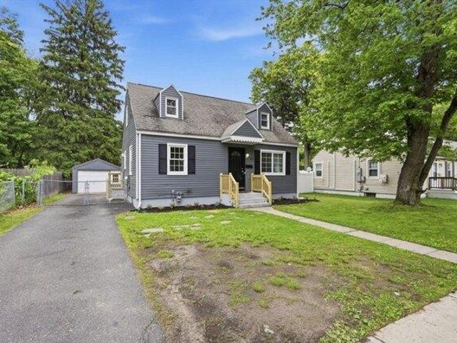 House for sale in Hampden, Massachusetts