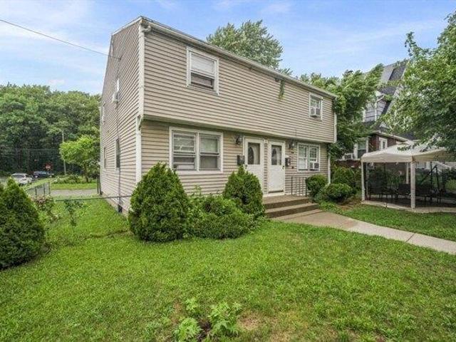 House for sale in Hampden, Massachusetts
