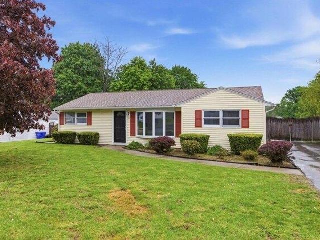 House for sale in Hampden, Massachusetts