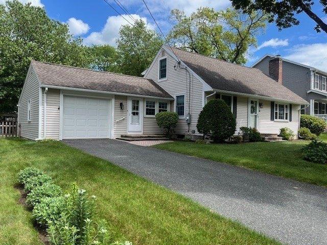House for sale in Hampden, Massachusetts