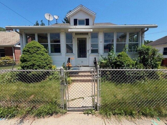 House for sale in Hampden, Massachusetts