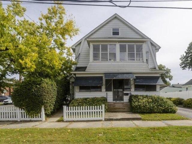 House for sale in Indian Orchard, Springfield