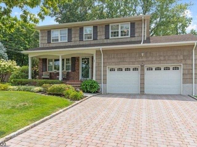House for sale in Mountainside, New Jersey