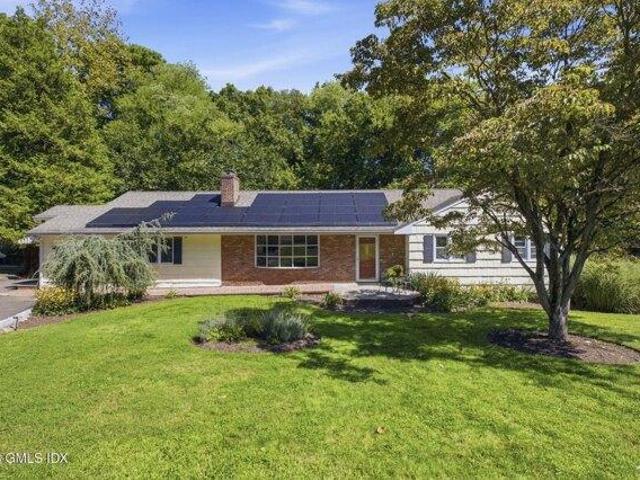 House for sale in Cos Cob, Connecticut