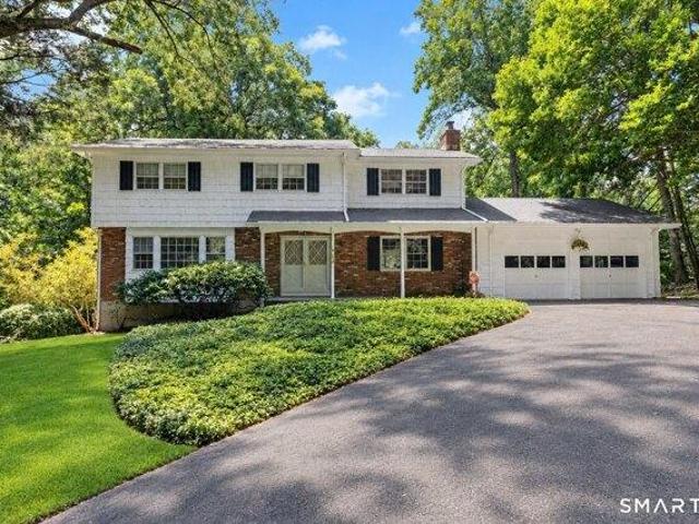 House for sale in Long Ridge, Stamford