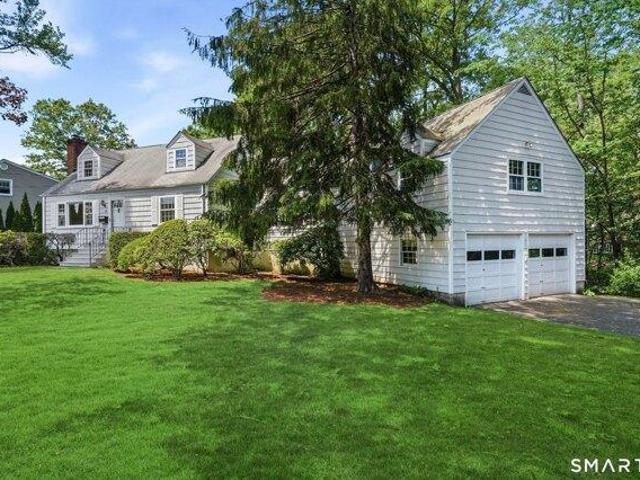 House for sale in Cos Cob, Connecticut