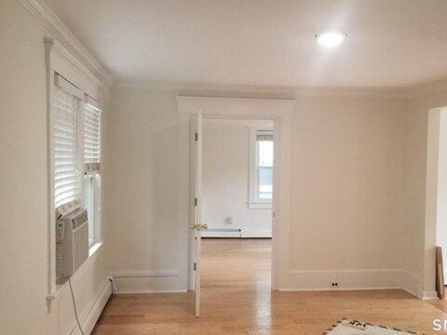 House for sale in Glenbrook, Stamford