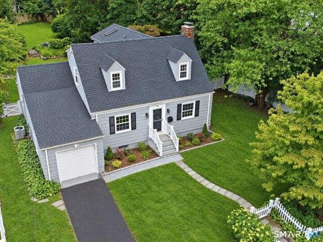 House for sale in Cos Cob, Connecticut