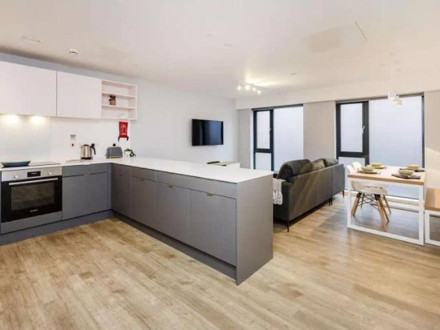 Room for rent in Highfields, Old Wharf
