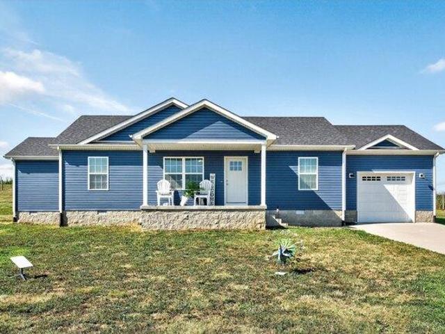 House for sale in Stanford, Kentucky