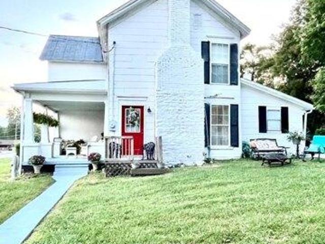House for sale in Stanford, Kentucky