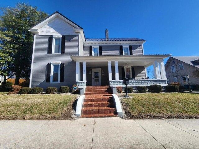 House for sale in Stanford, Kentucky