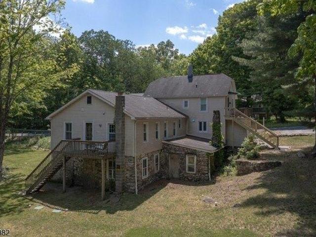 House for sale in Stillwater, New Jersey
