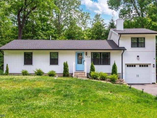 House for sale in Paulins Kill, Stillwater Township