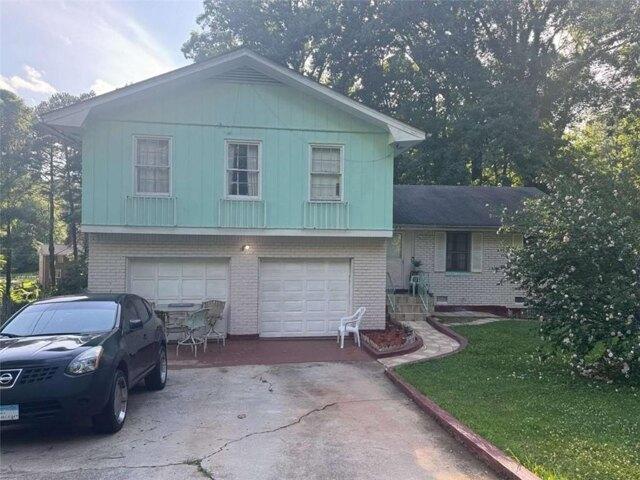 House for sale in Stone Mountain, Georgia