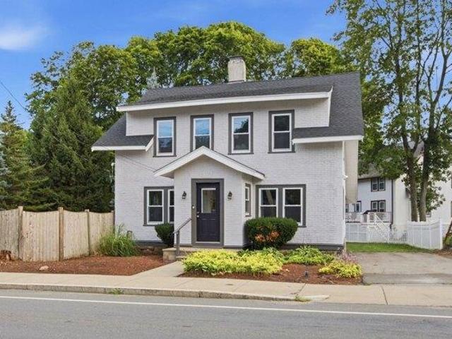 House for sale in Stoneham, Middlesex County