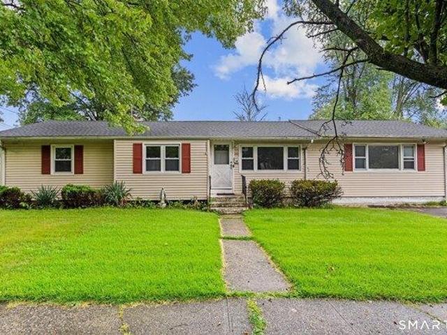 House for sale in Stratford, Greater Bridgeport Planning Region